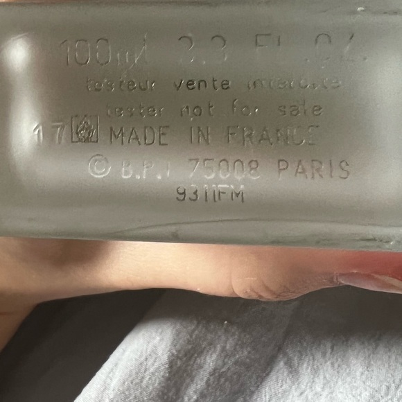 Dolce & Gabbana Light Blue eau de toilette 3.3 oz perfume fragrance - Picture 3 of 4